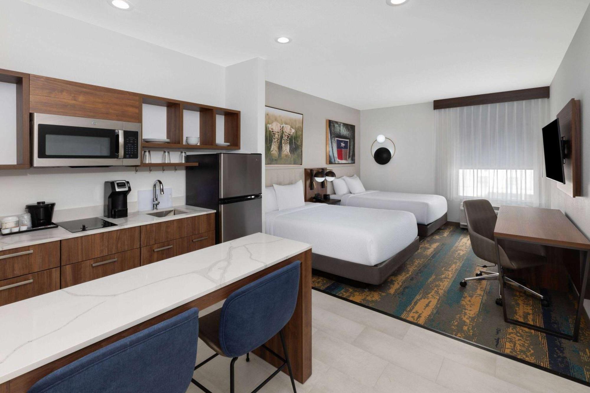 La Quinta Inn & Suites By Wyndham San Antonio At The Rim Buitenkant foto